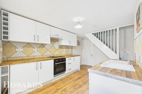 undefined, St Peters Street, Lowestoft