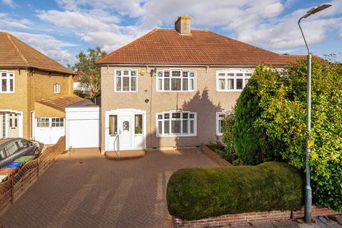 undefined, Ashbourne Avenue, Bexleyheath, DA7