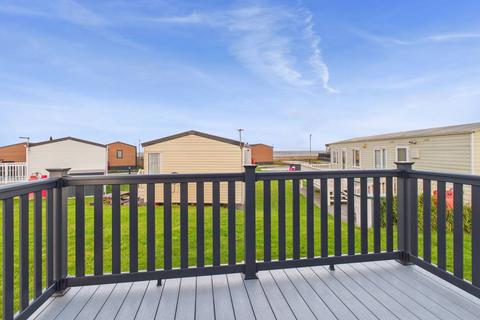 2 bedroom static caravan for sale, Bacton Norwich