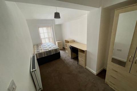6 bedroom apartment to rent, Flat 6, Victoria Chambers, Parade, Leamington Spa