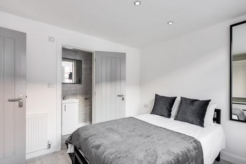 6 bedroom house to rent, Alderson Road, Liverpool L15