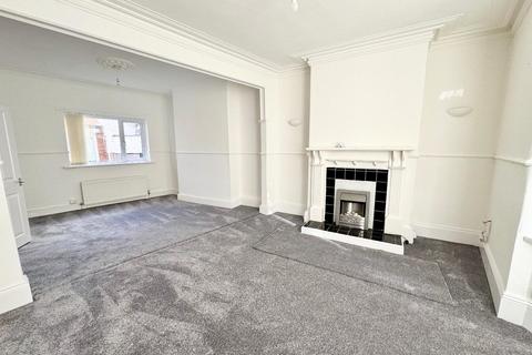 3 bedroom end of terrace house for sale, Poplar Grove, Stockton-On-Tees