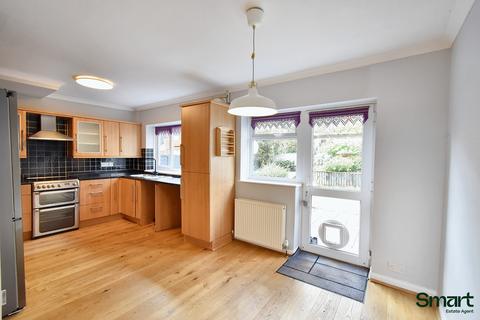 undefined, Exeter EX4