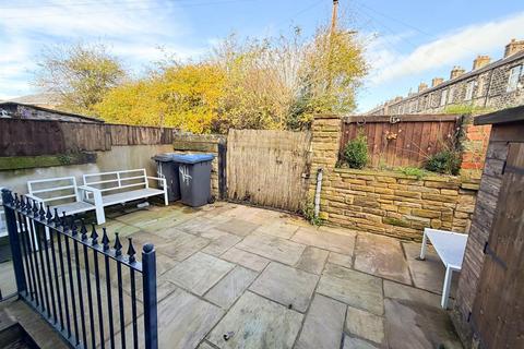 94 Aire View, Silsden, Keighley, BD20 0AN