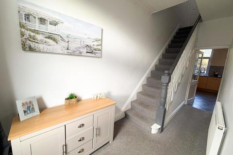 94 Aire View, Silsden, Keighley, BD20 0AN