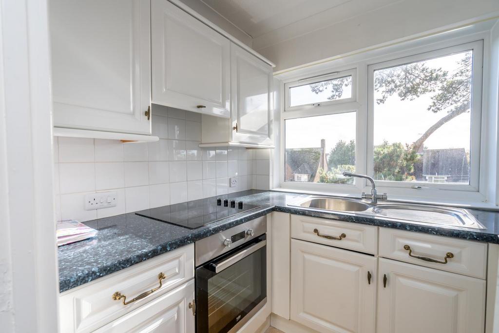 Kitchen.jpg