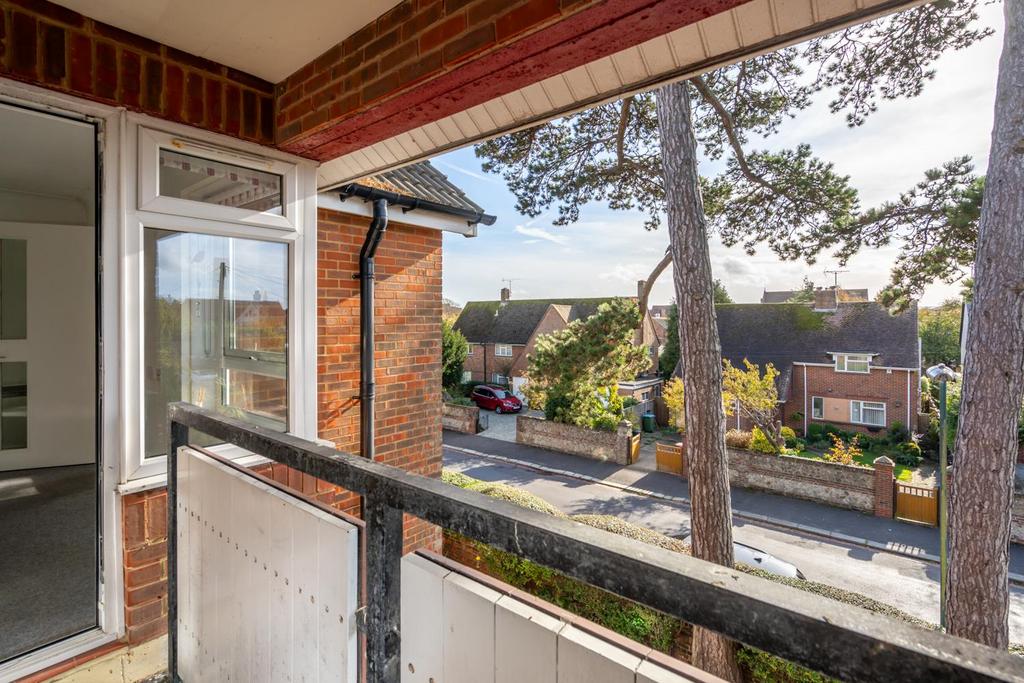 Balcony 2.jpg