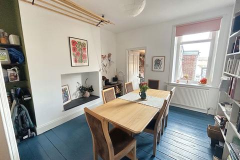 4 bedroom maisonette for sale, Woodbine Street, Bensham, Gateshead, Tyne and Wear, NE8 1SS
