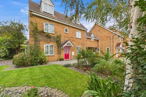 Jubilee Way, Crowland, PE6