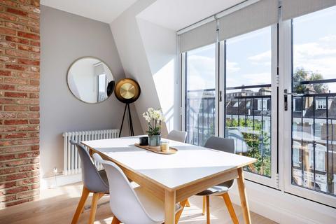 2 bedroom flat to rent, Sinclair Road, W14