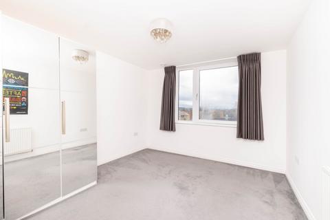 undefined, London Road, Wallington SM6