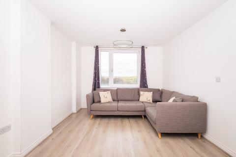 undefined, London Road, Wallington SM6