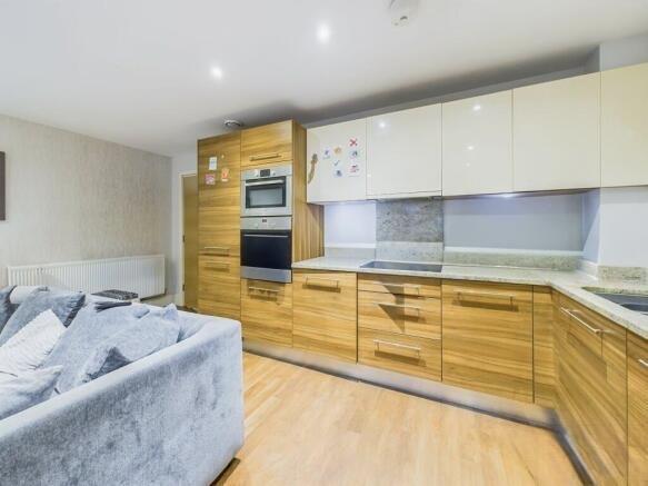 Davidson Frost-Wellings, DFW, Attlee Court, Kitche