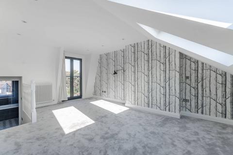 undefined, Crabtree Lane, Crabtree Estate, London, SW6