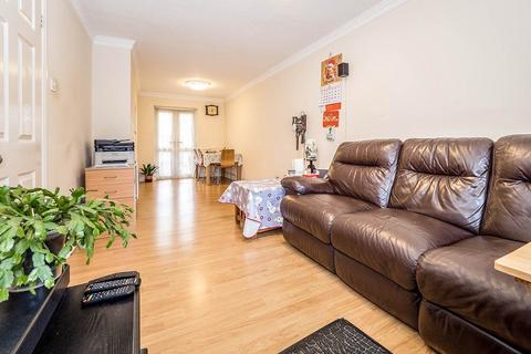 Bracken Close, London E6