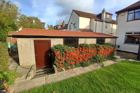 undefined, Montagu Crescent, Leeds, West Yorkshire, LS8