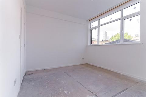 undefined, Holloway Head, Birmingham B1