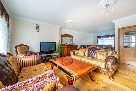 undefined, Templeton Avenue, Chingford, London, E4