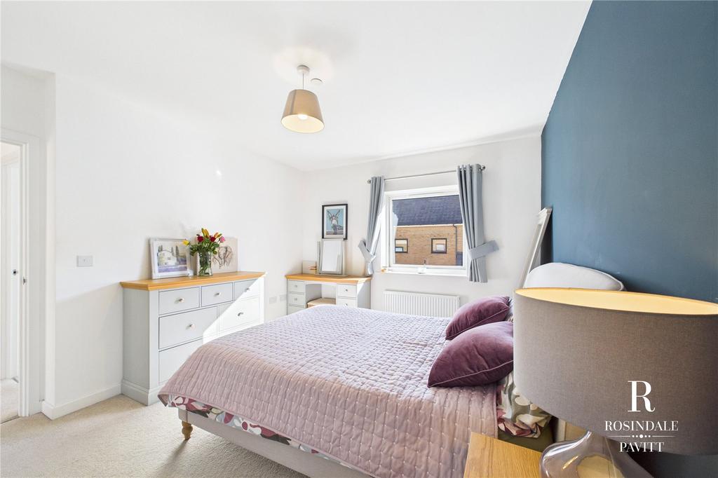 2nd Bedroom