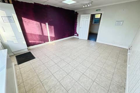 4 bedroom terraced house for sale, Nuneaton Road, Warwickshire CV12