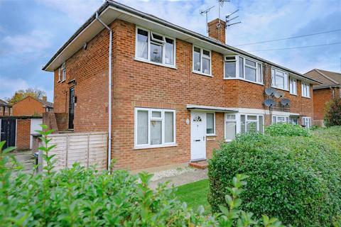 2 bedroom maisonette for sale, Old Dean, Bovingdon, Hemel Hempstead
