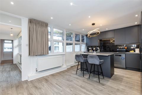 147 Hulverston Close, Sutton, SM2 6UA