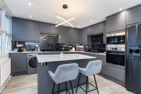 147 Hulverston Close, Sutton, SM2 6UA