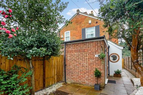 3 bedroom semi-detached house for sale, Oliver Road, Ascot