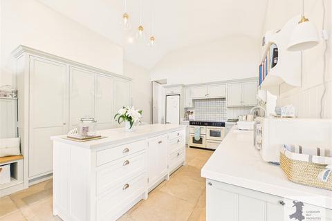 2 bedroom cottage for sale, Llanarth