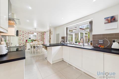 4 bedroom detached house for sale, Bentley Green,  Thornton-Cleveleys, FY5