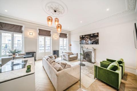 2 bedroom flat for sale, Trebovir Road, London SW5