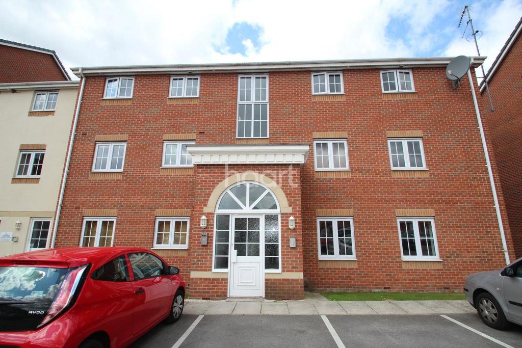 Harris Road, Armthorpe, Doncaster 2 bed flat £90,000