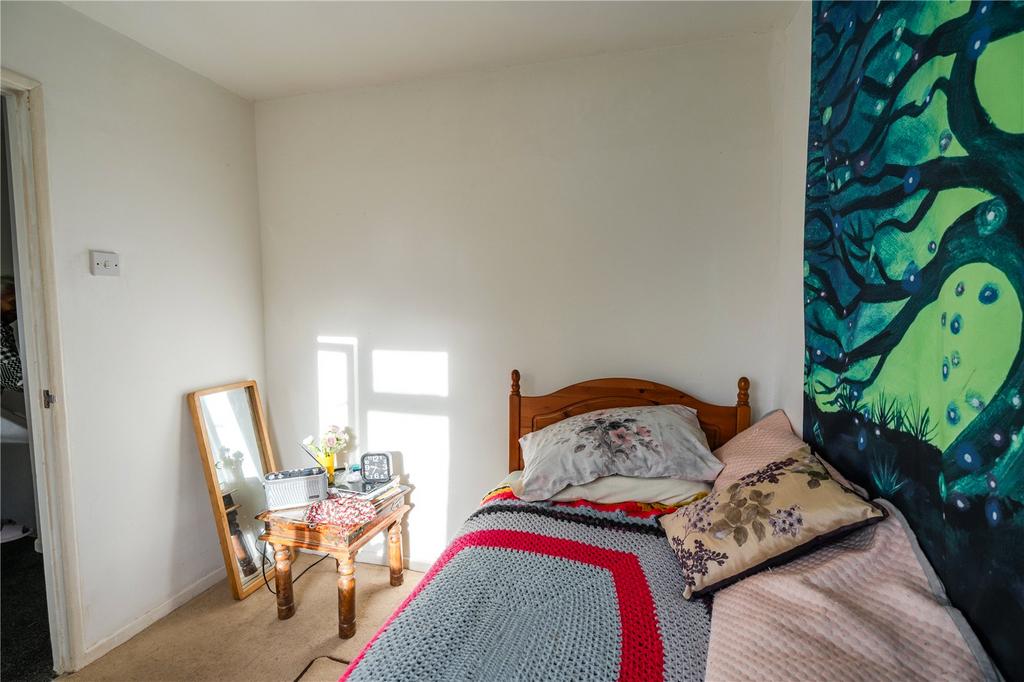 Bedroom 3 (2)