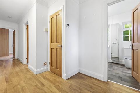 undefined, Chadacre Road, Thorpe Bay, Essex, SS1