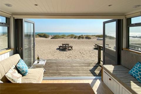 1 bedroom property for sale, Mudeford Sandspit