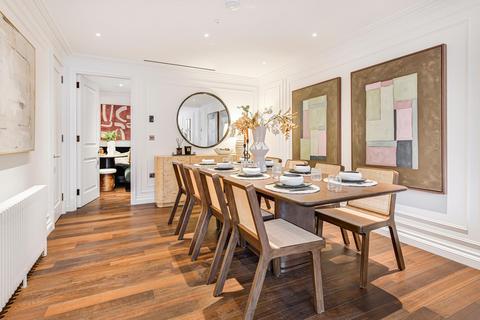 3 bedroom flat to rent, Charles Street, Mayfair, London, W1J