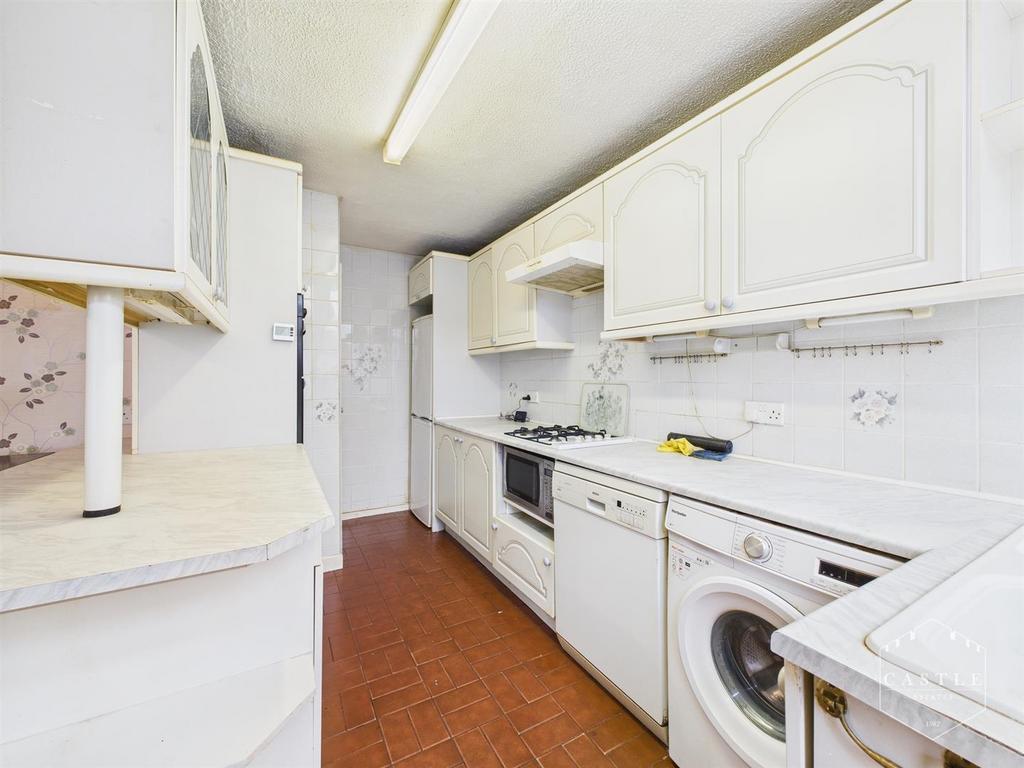 Dining kitchen