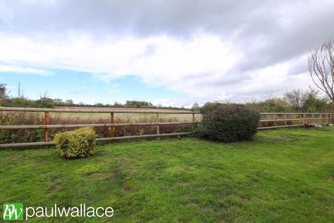 undefined, Cobbinsend Road, Waltham Abbey