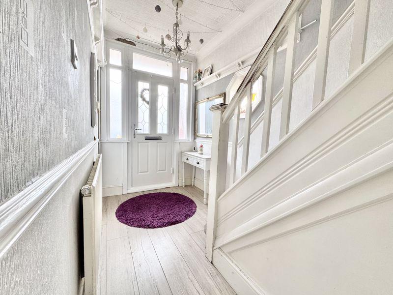 Entrance hall view 2