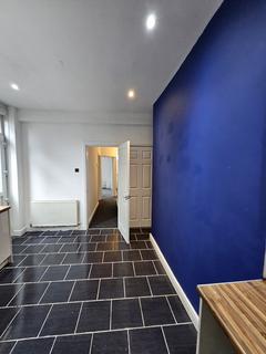 4 bedroom terraced house to rent, Gadlys Road, Aberdare CF44