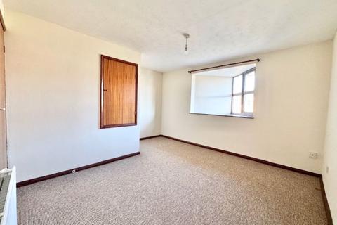 12 Mallard Mews, Grimsby, DN32 9PW