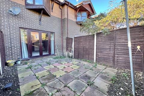 12 Mallard Mews, Grimsby, DN32 9PW