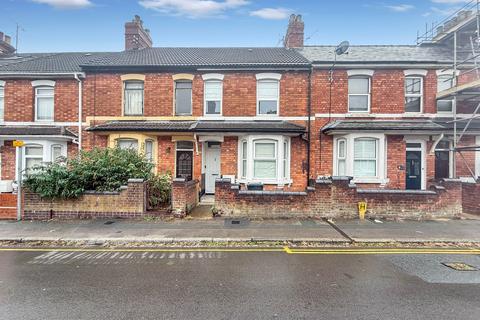 undefined, Kent Road, Swindon SN1