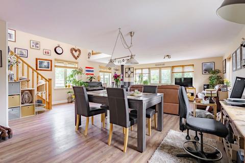 3 bedroom lodge for sale, Common Road, Pentney