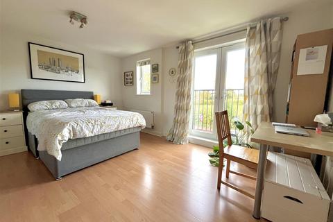 2 bedroom apartment for sale, Wellfield Lane, Hale, Altrincham