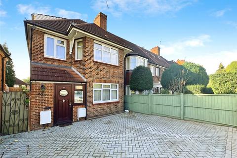 undefined, Syon Lane, Isleworth, TW7
