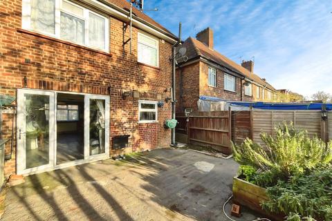 undefined, Syon Lane, Isleworth, TW7