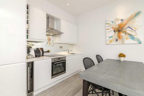 2 bedroom flat to rent, Notting Hill Gate, London W11