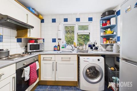 1 bedroom flat for sale, Taff Embankment, Grangetown, Cardiff CF11 7BQ