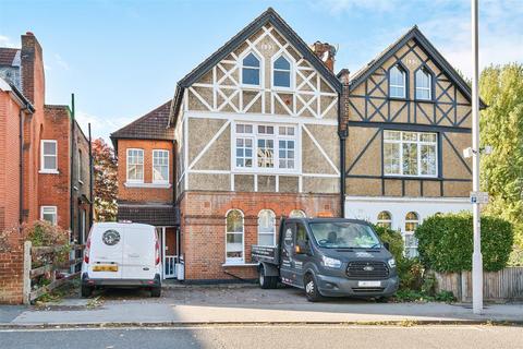 1 bedroom apartment for sale, Cranes Park, Surbiton